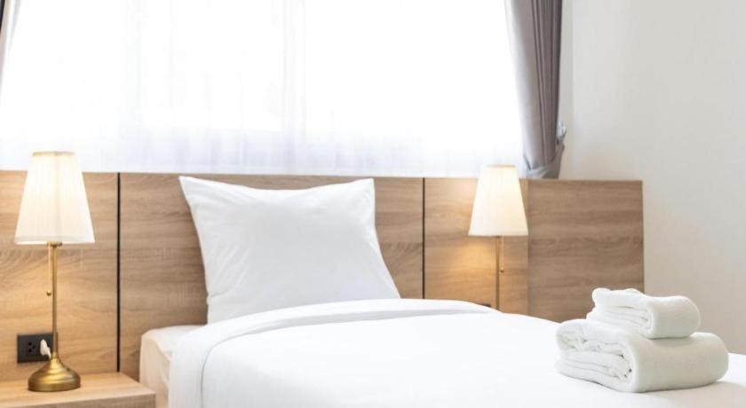 B2 Phitsanulok Boutique & Budget Hotel Kültér fotó